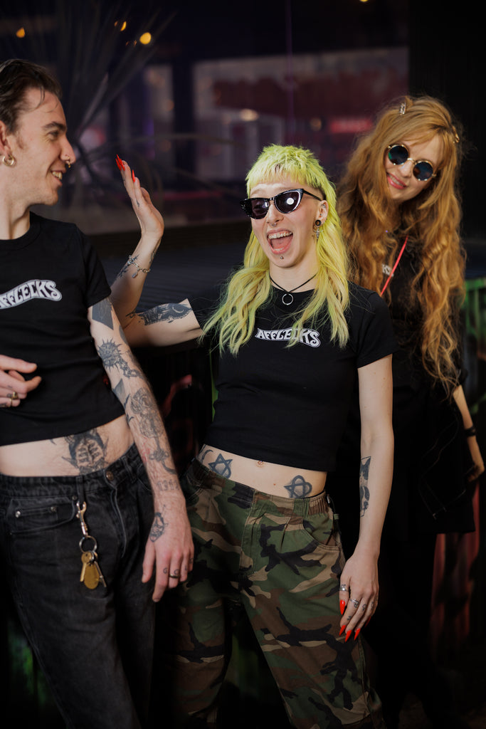Afflecks Unisex Y2K Baby Tee